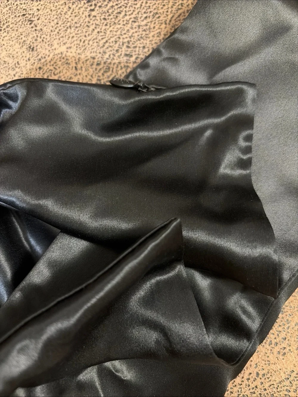 Blissy Silk Pillowcase - 100% Pure Mulberry Silk - 22 Size King